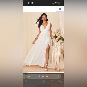 Beautiful white dress *only worn once!*